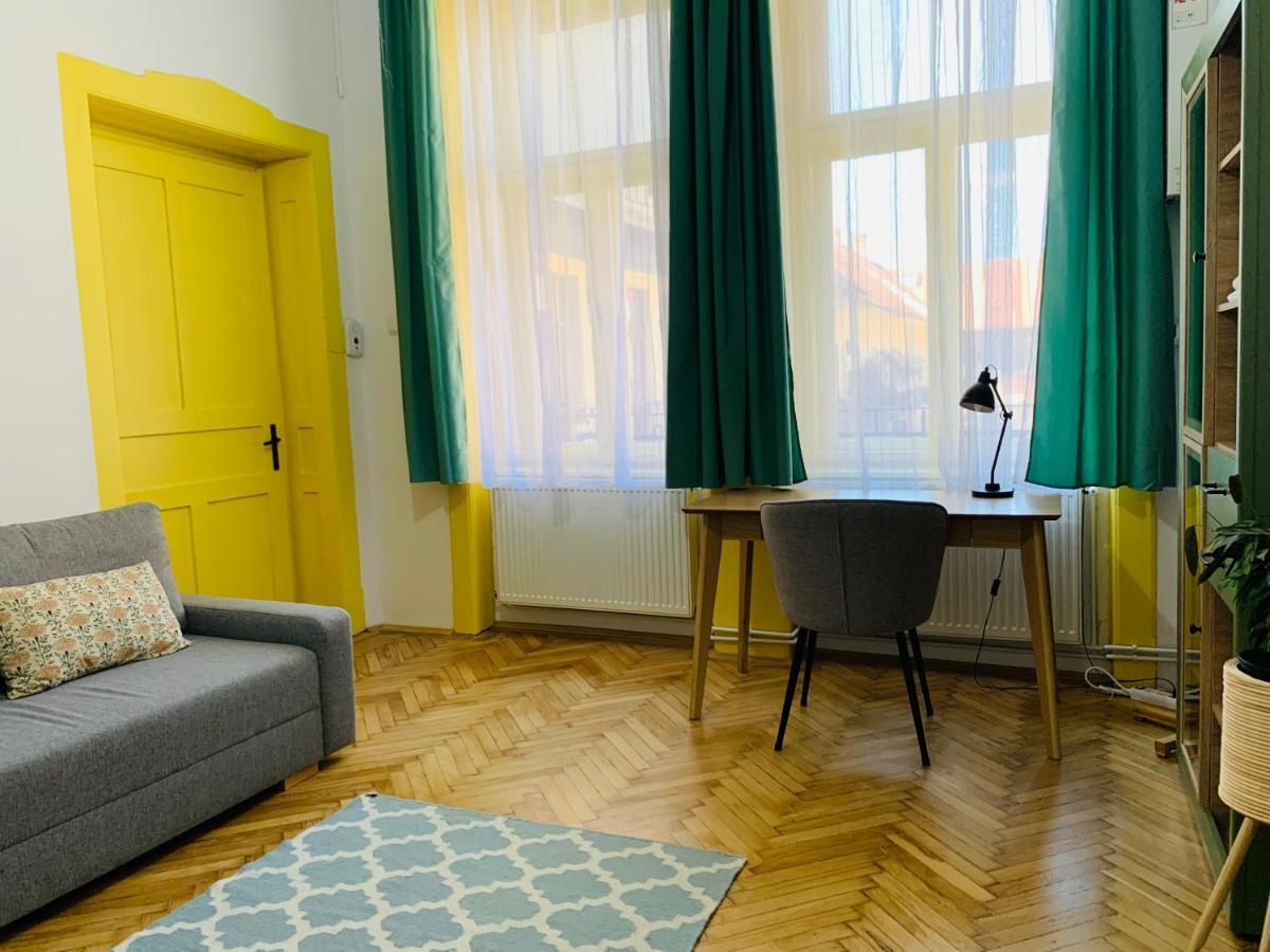 1900 Vetus Central Apartment Cluj-Napoca Eksteriør billede